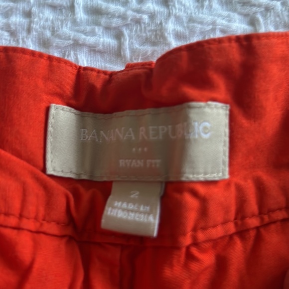 Shorts - Picture 3 of 3